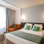 Hotel Novotel Atria Centre 4*