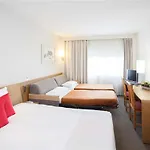 فندق Novotel Atria Centre