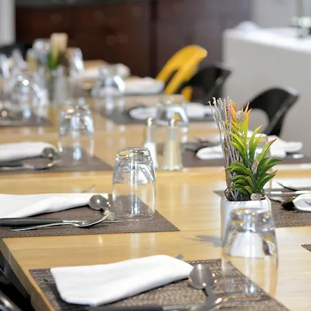 Hotel Novotel Atria Centre 4*
