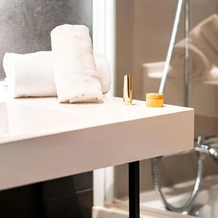 Hotel Novotel Atria Centre Nîmes