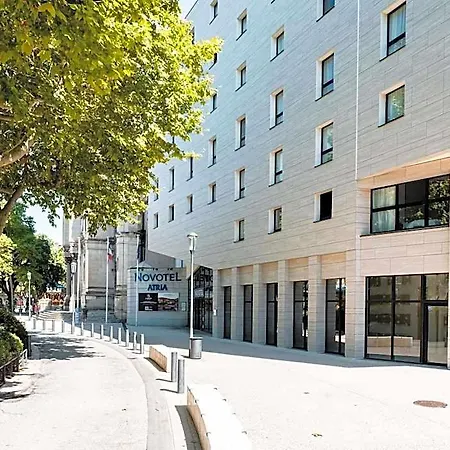 Novotel Atria Centre Hotel 4*
