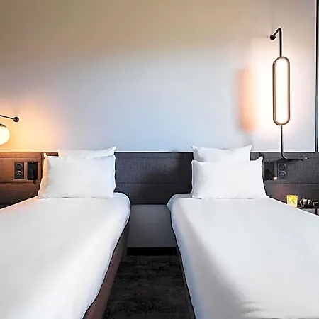 Hotell Novotel Atria Centre 4*