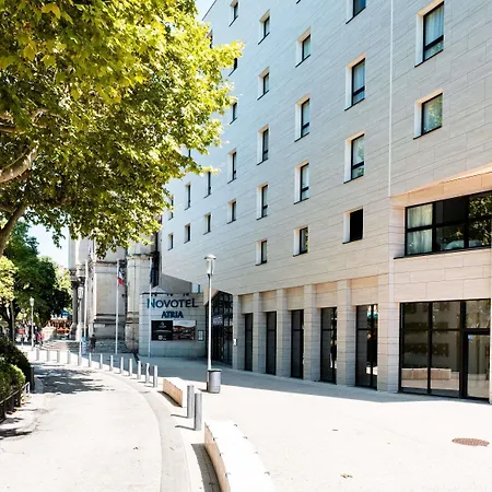 Novotel Atria Centre 4*