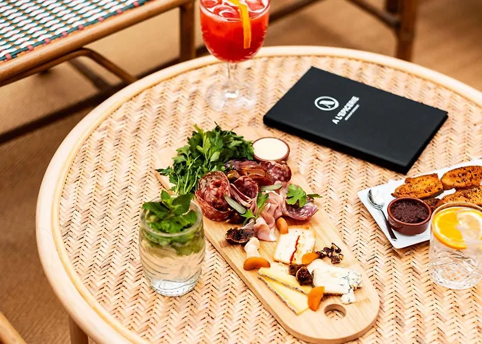 Hotel Novotel Atria Centre Nîmes