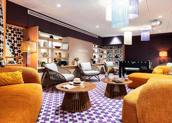 Hotel Novotel Atria Centre 4*